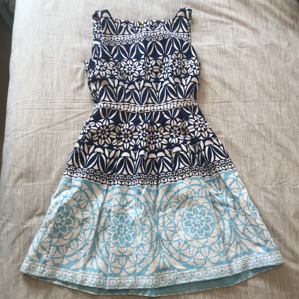 Just Taylor Blue Floral Fit & Flare Dress (size 4)